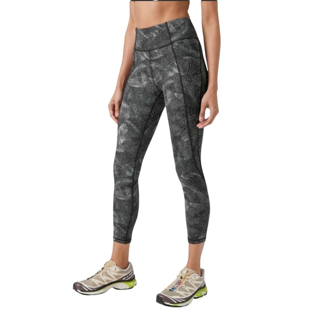 Lululemon Time to Sweat Crop 23" Velocity Mesh Island Mist Black Leggings Size 2